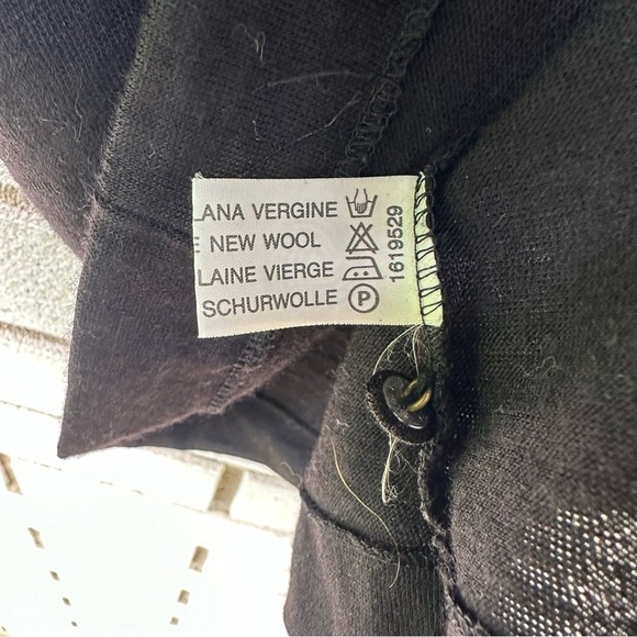 Vintage Bogner Made Italy Wool Layer Mock Neck Feather Embroidered Black Shirt - Picture 11 of 11